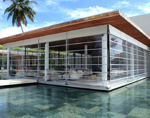Dust protection transparent blinds